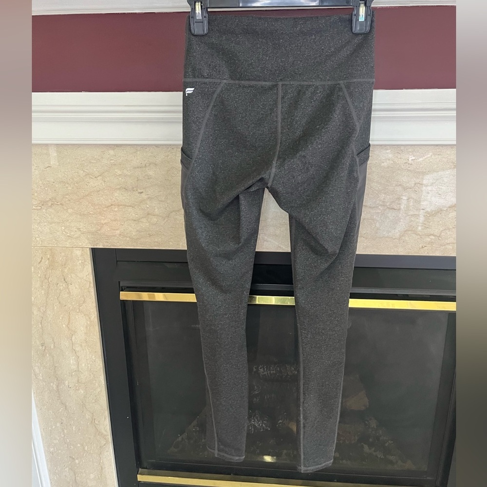 Fabletics Mid-Rise Ultracool Shine - image 3